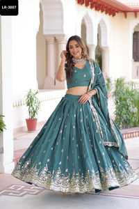 Lehenga choli lehenga choli คอลเลกชันงานแต่งงานออกแบบใหม่ล่าสุดผ้าเย็บปักมีคุณภาพดี - Product Image 3