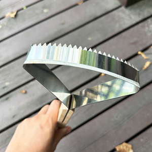 Râteau de désherbage manuel 31*12cm avec manche en bois pour jardin <span class=keywords><strong>potager</strong></span>, déchaumeur de sol et outil de déracinement - Product Image 4