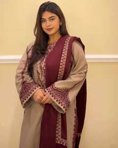 ชุดเดรสผ้าไหมปักลายแขนเต็มผ้าจอร์เจียสำหรับปาร์ตี้ - Product Image 2