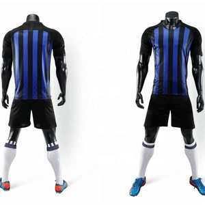 Camisetas de fútbol personalizadas con sublimación, uniformes de fútbol transpirables, Camisetas de fútbol con logotipo, kits de fútbol de equipo de secado rápido - Product Image 3