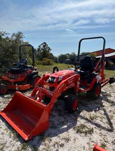 LIVRAISON GRATUITE TRACTEUR KUBOTA BX23S D'OCCASION 21,6 CV CHARGEUR FRONTAL 4 EN 1 BOÎTE À OUTILS TOIT PARASOLEIL APPROUVÉ EPA CE HYDRAULIQUE AUXiliaire - Product Image 3