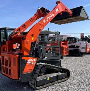 Chargeuse compacte KUBOTA SVL75-2 haute efficacité, homologuée EPA, avec moteur et pompe hydrauliques CAT d'occasion pour engins de terrassement - Product Image 3