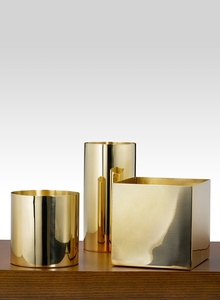 Vase à fleurs élégant en métal de nouvelle décoration Nouveau design fait à la main en laiton Vase à fleurs en métal Salon Fabricant en gros Fournisseur - Product Image 3