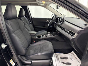 Mitsubishi Outlander PHEV SE 2024 Usado en Excelentes Condiciones - Product Image 3