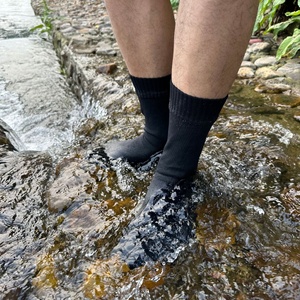 Men's Crew <b>Socks</b> Solid Quick Dry Anti-Slip Breathable Cotton Spandex Sport <b>Socks</b> for <b>Winter</b> Outdoor Activities - Product Image 4