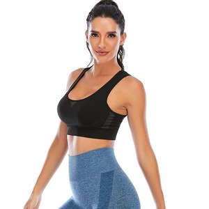 Vente en gros de soutien-gorge de sport pour les femmes design personnalisable à la mode services OEM léger grande taille bon matériel prix chaud - Product Image 1