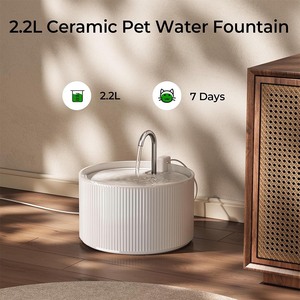 Fontaine à eau automatique pour animaux de compagnie, 2,2 L, écologique, en céramique, silencieuse, avec filtre à cartouche remplaçable, intemporelle - Product Image 2