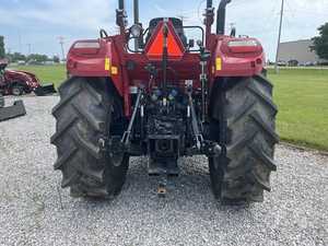 2024 CASE IH FARMALL 100C Tractores usados - Product Image 2