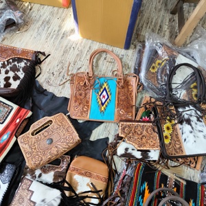 New Trending Tooled Genuine Leather Tote <b>Bag</b> Pure Western Fashion <b>Men</b> Customize Eco-Friendly Zipper Autumn Cowhide Handbags - Product Image 5