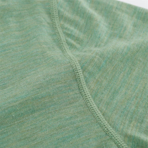 เสื้อยืดคอวีสำหรับผู้ชายแบบสั่งตัด - Product Image 4