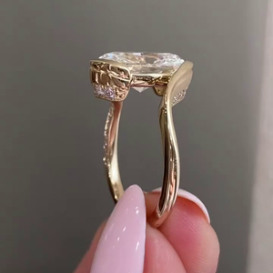IGI Certified 3.50tcw Oval Lab <b>Diamond</b> Bypass Engagement <b>Ring</b> Unique Style <b>Diamond</b> <b>Rings</b> - Product Image 4