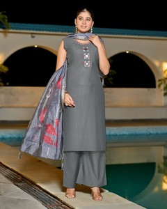 Conjunto Kurti Vetican Palazzo Hecho a Mano con Dupatta Digital para Oficina, Fiesta, Recepción de Boda y Eventos Tradicionales - Product Image 2