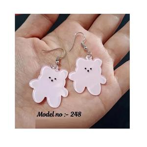 Pendientes de aleación duraderos de fabricación india, grado quirúrgico para orejas sensibles para reventa y tiendas de regalos disponibles al mejor precio - Product Image 1