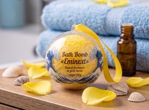 Bombe de bain 'Eminext' aux huiles naturelles et mousse du Baïkal, boîte de 100g pour femmes - Product Image 4