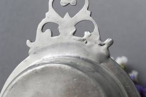 Assiette en acier inoxydable de luxe moderne faite à la main avec bordure de fruits décorative pour collation Assiette de service en métal décor plaqué salade - Product Image 6