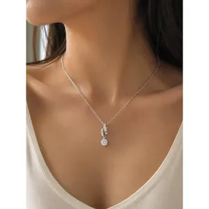 Collier pendentif goutte d'eau en argent 925 plaqué rhodium avec diamant rond pour femme SHREYA DIAM, chaîne maille forçat, style vintage, idéal pour mariage - Product Image 3