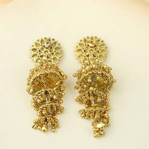 Pendientes Anokhi Karanphool Jhumka, Chapados en Oro, Coleccionables Culturales - Product Image 5