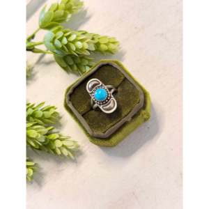 Navajo Handmade <b>Statement</b> <b>Ring</b> Kingman Turquoise & Sterling <b>Silver</b> Size 8.25 Gemstone Inlaid Natural Stone for Everyday Wear - Product Image 4