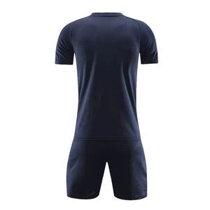 Uniforme de fútbol de venta directa de fábrica hecho en Pakistán ropa deportiva uniforme de fútbol para hombres hecho Pakistán - Product Image 4