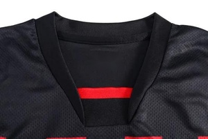 Vente en gros de vêtements de football écologiques de haute qualité à séchage rapide, uniformes de football personnalisés, imprimés par sublimation, respirants 100% coton - Product Image 3