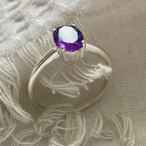 Anillo de declaración de Plata de Ley 925 hecho a mano para mujer, piedra preciosa Natural blanca de amatista, corte ovalado minimalista - Product Image 4