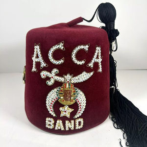 หมวกเฟซชรินเนอร์คุณภาพสูง สีแดงเลือดหมู หมวกเมสันสั่งทำพิเศษ พร้อมพู่ประดับเพชร ขายดีที่สุด เหมาะสำหรับกิจกรรมกลางแจ้ง ชายหาด กีฬา ท่องเที่ยว สไตล์ลำลอง - Product Image 1