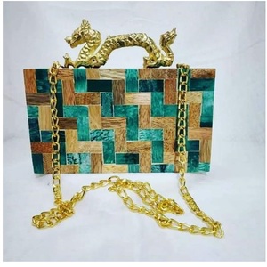 La plupart des pochettes en résine de haute qualité design moderne avec poignée en métal pochettes de soirée pour les femmes sac à main de luxe - Product Image 3