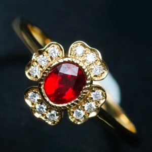 Anillo de Compromiso y Anillo de Boda Hechos a Mano en Plata de Ley 925 con Baño de Oro, con Granate de Corte Ovalado y Perla de Agua Dulce, Edición Especial - Product Image 6