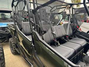 Real Selling Here 2025 Hondas Pioneer 1000-6 Crew Deluxe <b>UTV</b> ready for shipment - Product Image 3