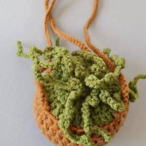 Wholesale Handmade Crocheted Wool Cute <b>Mini</b> Flower Basket for Car Decoration & Office <b>Desk</b> Decor All Ages - Product Image 3