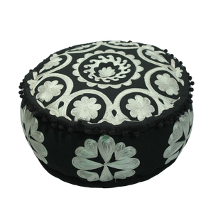 โบฮีเมียนสไตล์โบฮีเมียนออตโตมันของตกแต่งบ้านผ้าฝ้ายปักลายดอกไม้ผ้าอินเดียสีดำสีขาววัสดุคริสต์มาส - Product Image 1