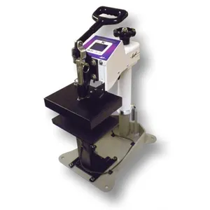 Presse à chaud numérique Knights DC8 6" x 8" disponible dès maintenant - Product Image 3