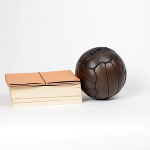 Mini ballon de football de haute qualité, personnalisé, professionnel, en cuir véritable vintage, 18 panneaux, pour l'entraînement au football - Product Image 4