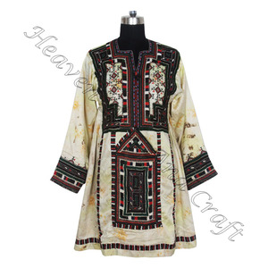 <b>Women</b> Wear Balochi Kuchi <b>Dress</b> - Floral Printed Kuchi Top/<b>Tunic</b>/Kurta - Handmade Tribal Gypsy Balochi <b>Dress</b> Vintage Afghani Best - Product Image 3
