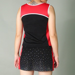 Uniformes de Animadoras Profesionales Personalizados 2026, Conjuntos sin Mangas 100% Poliéster, Ropa Deportiva Cómoda para Mujer, Servicio OEM - Product Image 6