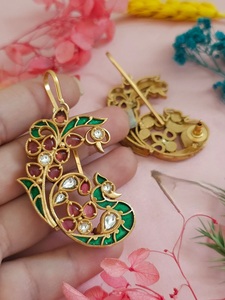 Pendientes de piedra chapados en oro antiguo con aspecto real elegante de lujo con aspecto de piedras para bodas, fiestas, ropa para mujer - Product Image 2