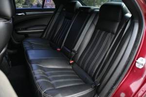 Chrysler 300 300S d'occasion propre, année 2019 - Product Image 3