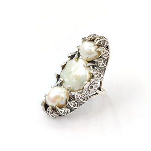 Bague en nacre de 16,9 grammes, collection élégante de bagues en perles - Product Image 1