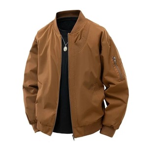 Veste d'hiver matelassée de style universitaire personnalisée avec lettrage en relief en toile, style hip-hop, logo frontal, vente en gros - Product Image 2