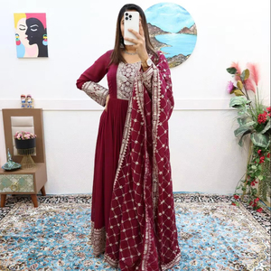 Vestido de trabajo de secuencia bordada de encaje Georgette de calidad superior, conjunto Dupatta de trabajo pesado para bodas, tela de césped a precio barato - Product Image 1