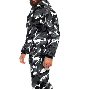 2024 último diseño 100% poliéster negro liso conjunto de chándal para hombres Casual manga larga de talla grande ropa de invierno para la venta - Product Image 3