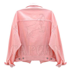 Veste à col rabattu en denim ample et décontractée pour femmes Design de Pékin personnalisé avec doublure en laine respirante Matériau de remplissage en coton - Product Image 2