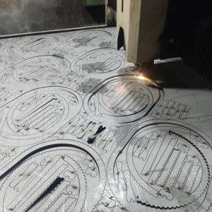 Tous types de services de découpe laser manuelle pour les ensembles d'instruments chirurgicaux en acier inoxydable et en titane - Product Image 5