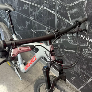 H & S 2024 BIKE BLUR 4 C 29 MD SLV GX AXS TRANSMISSION NOUVEAU - Product Image 1