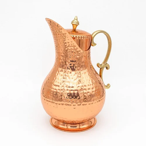 Jarra de Agua de Cobre Martillado Artesanal con Diseño de Barriga Ancha para Hidratación Ayurvédica Premium - Product Image 2