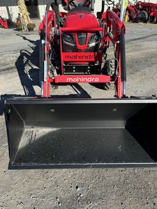 Tracteur agricole Mahindra 1120HST 4x4 pas cher avec chargeur + pelle rétrocaveuse, mini tracteur agricole avec pelle rétrocaveuse à vendre - Product Image 4