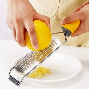 Produits phares : Râpe à fromage multifonctionnelle en acier inoxydable 430, râpe manuelle pour citron et légumes, pour la cuisine - Product Image 1