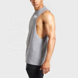 Venta al por mayor de ropa deportiva personalizada sin mangas de los hombres de algodón suave Fitness Tank Top Hip Hop estilo gimnasio camisetas OEM personalizado - Product Image 4
