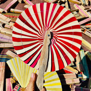 Abanico de Hoja de Palma Natural / Abanico de Palma / Hecho a Mano en Vietnam - Desde $1.75/unidad - Product Image 1