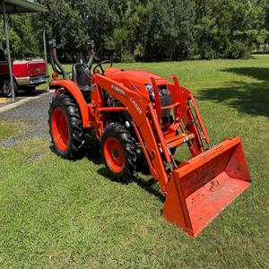 Tractor compacto Kubota L3301 de alto rendimiento, compre hoy, entrega rápida, motor duradero, calidad superior para agricultores y contratistas - Product Image 3